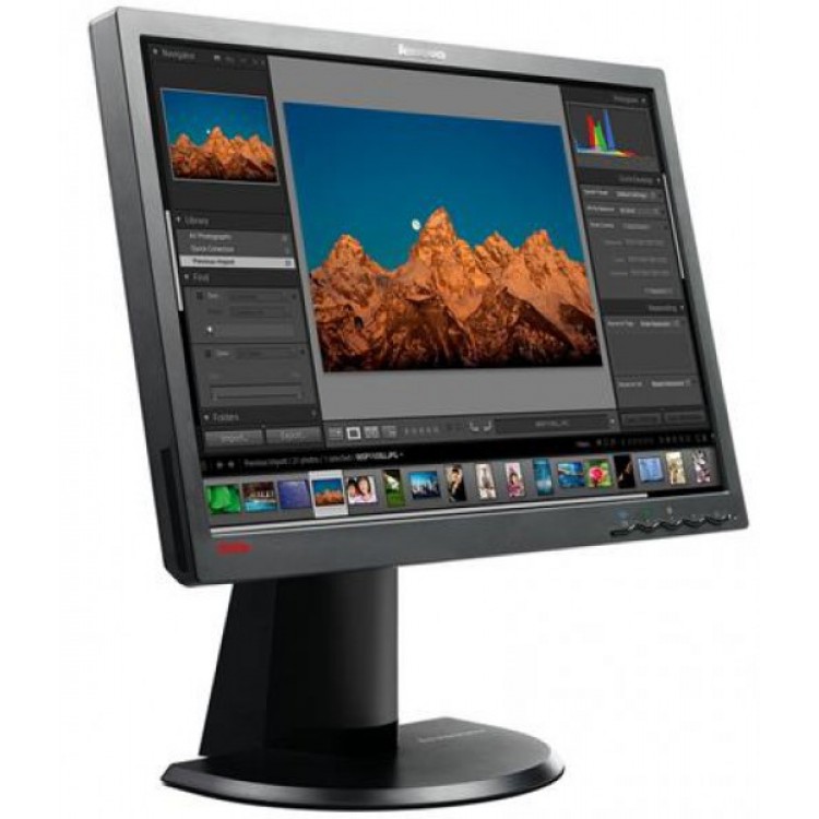 Monitor LCD IBM L190p, 12 ms, 1280 x 1024, VGA
